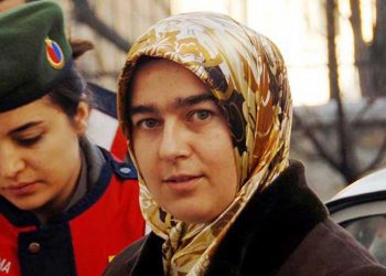 5a4cdf2dae784909d8647efe