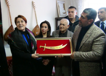 5a50ecf7c9de3d179ce72877