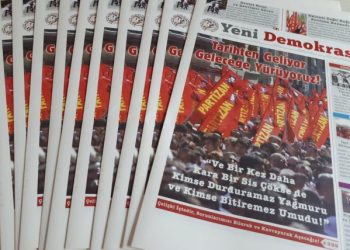 yeni demokrasi