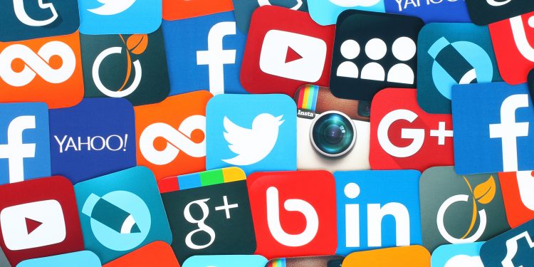 Sosyal Medya Hesabına Reklam Almak