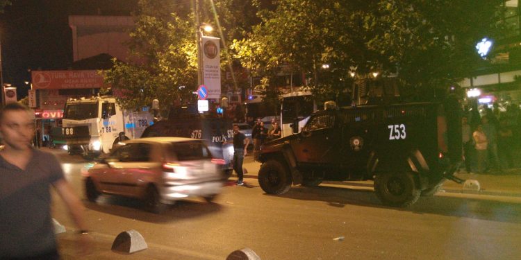 PHOTO 2018 06 24 23 32 38