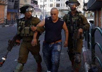 israil askerleri filistinli down sendromlu genc gozalti 1