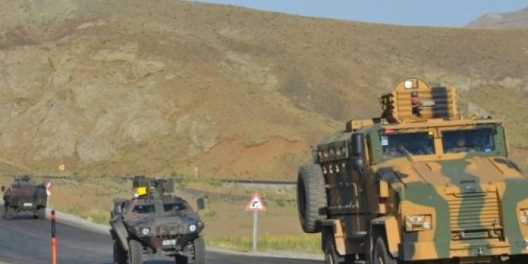 sirnakta catisma yarali askerler var 1521365040 3337