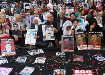 544bfe74ae78490e409f0233