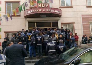 CN580Mki7dgZZpZyeWm9AAr8swUIVHDhtXamHGeS