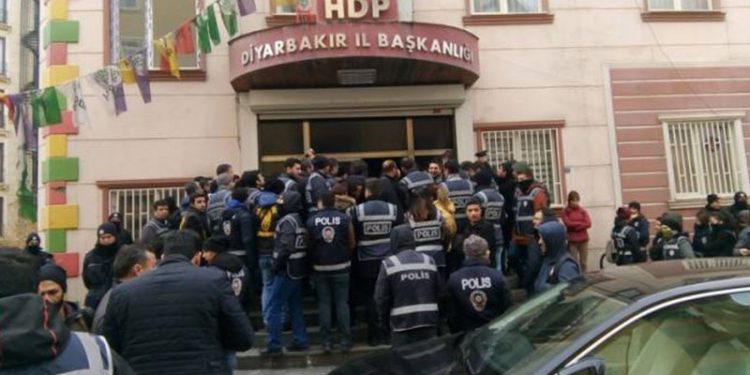 CN580Mki7dgZZpZyeWm9AAr8swUIVHDhtXamHGeS