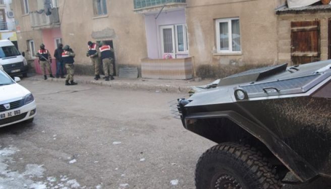 dersimde ev baskinlari 2 gozalti h74105 afc58