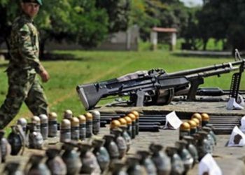 farc tum silahlarini teslim etti 310790 5