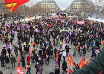 paris katliamı miting
