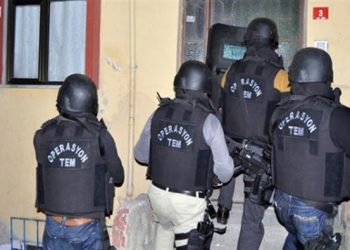 ankara ve hatayda ev baskini 3 gozalti