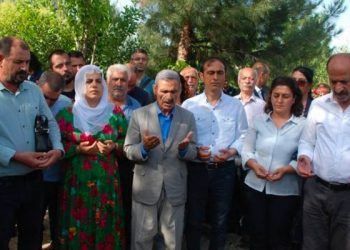 hdplilere talimatla mezarlik ziyareti yaptiniz sorusturmasi h116234 2f02d