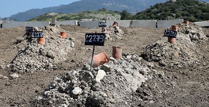 kimsesizler mezarlık