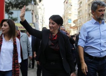690x390cc dyb 24 10 19 hdp esnaf ziyareti8