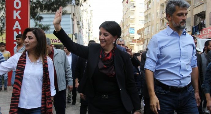 690x390cc dyb 24 10 19 hdp esnaf ziyareti8