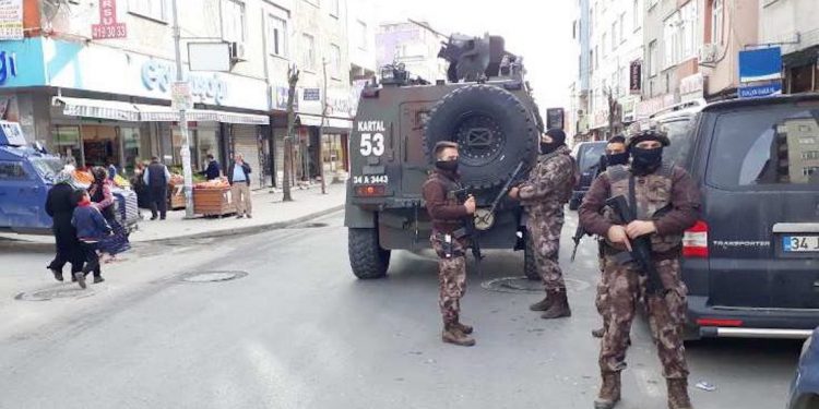 DXsBvppXUAEqTAz 736x375