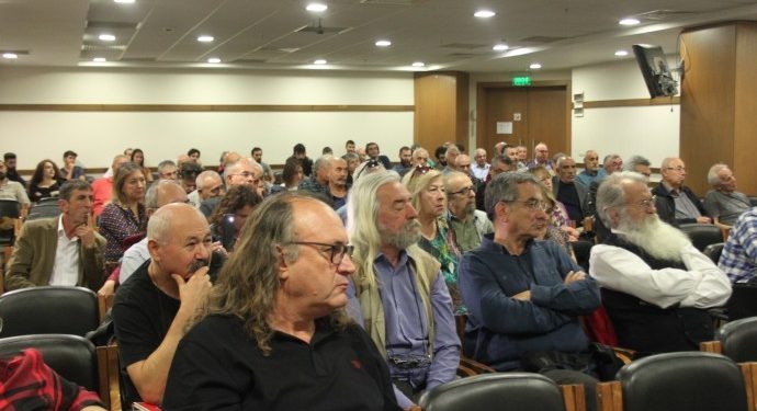 690x390cc izm 16 11 2019 paramaz belgesel gosterimi1