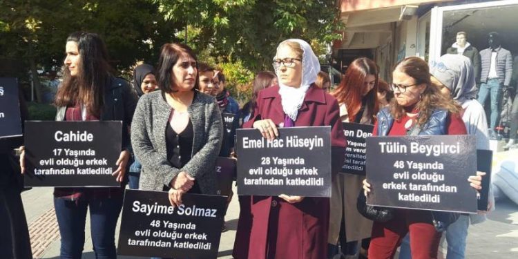 823x463cc btmn 131119 kadin aciklamasi saldiri1