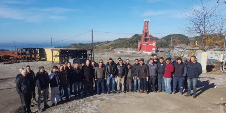 CD3eey2UpZwKBbQAUcckhABMrmLmA8ZrWibu0oXz