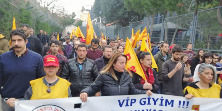 Opera Anlık Görüntü 2020 02 26 202548 twitter.com e1582739008231