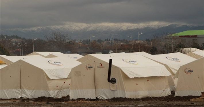 elazig yardim paketlerine el konuldu