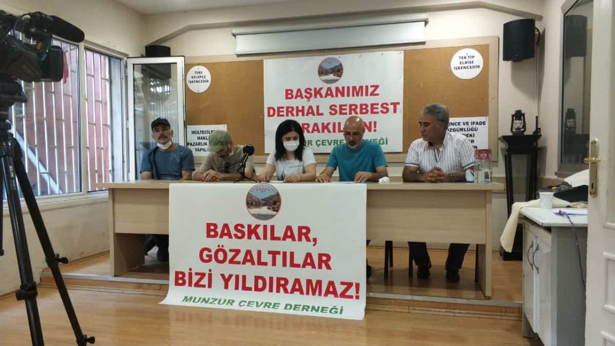 photo6043867095940313994