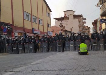 yNYGh2eo55aCMTIJxKG6nbDOmeOsZ9b9RhLrCDxP