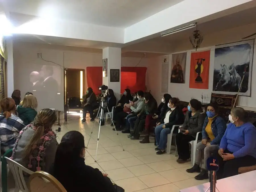 25 Kasım öncesi kadınlar Tuzluçayır’da gerçekleştirilen forumda buluştu