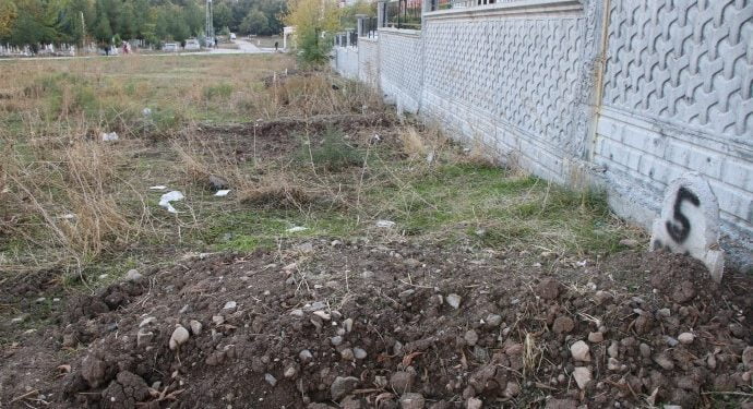 kimsesizler mezarligi