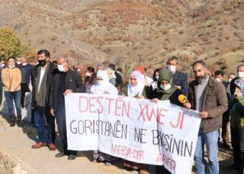 690x390cc dyb 04 12 2020 lice mezarlk sehit harun sehitligi1