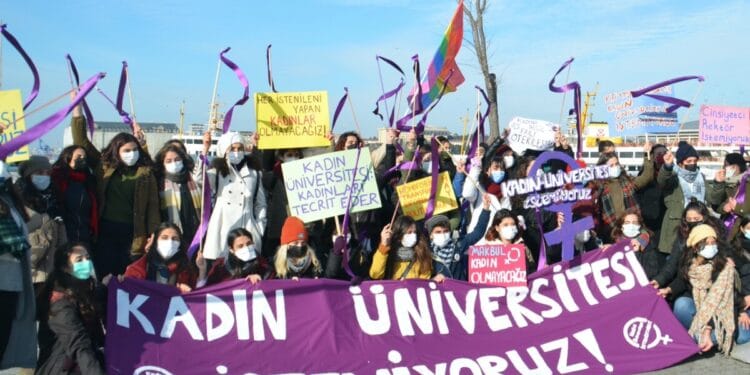 Ekran Resmi 2021 02 20 20.58.53