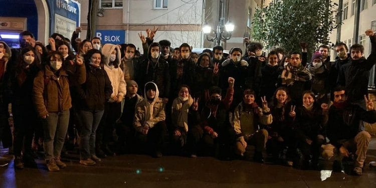 etha 20210202 bogazici ogrenci serbest