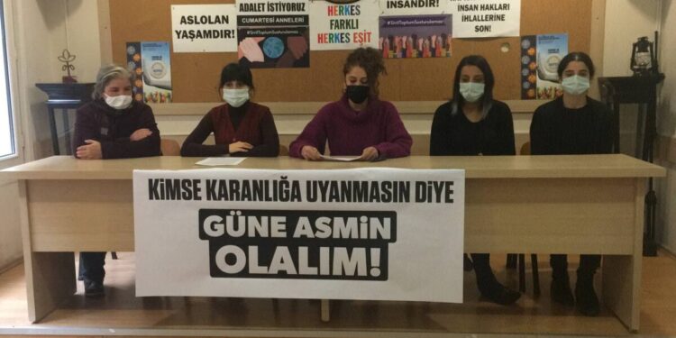 photo5891002415237413055