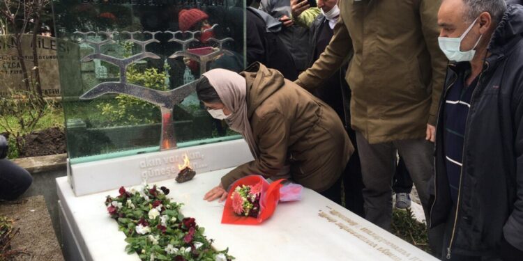 photo5931350549196812955