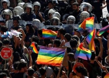 113182211 4bf5916a 18ab 476b bfa7 e5234d2feea4