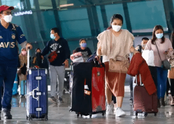 608533c50da8f40018033521