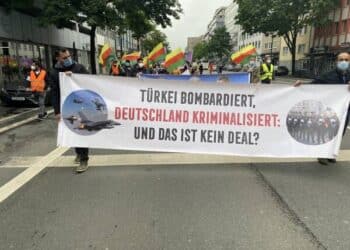 photo5296537705490002902