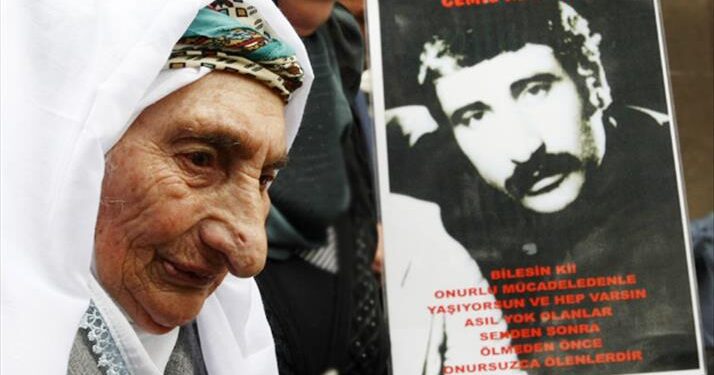 thumbs b c a17b9787d88f8a9101792d3540eab127