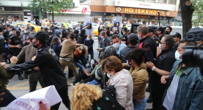 690x390cc ank 16 06 2021 kadinlar sakarya2