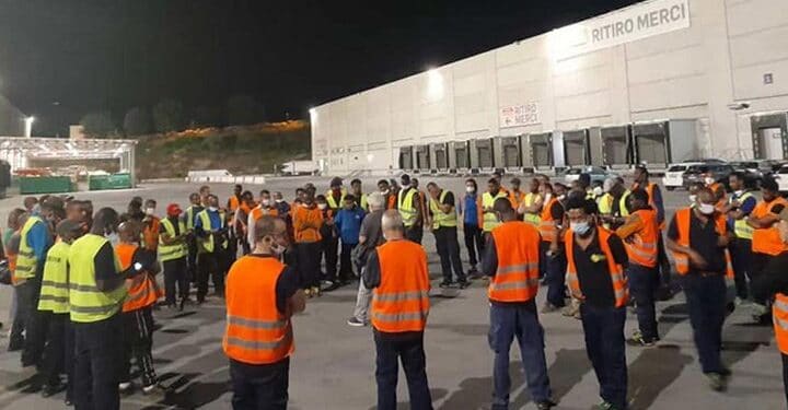 greve cikan iscilere kamyonlu saldiri 889855 5