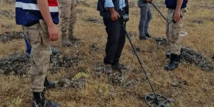 41a75c3a e399 4000 96b7 3f89cd8279aa