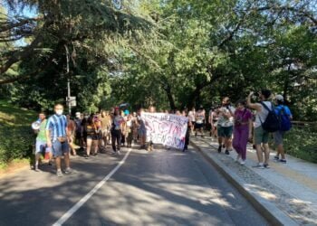 bogazicili ogrencilerden universitede bizler piyonu degil sahi istiyoruz yuruyusu