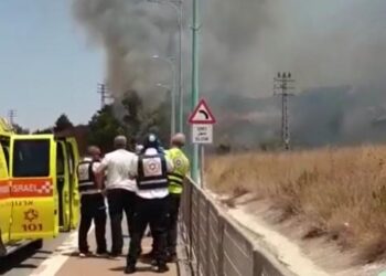 israil roket aa 1629210 2