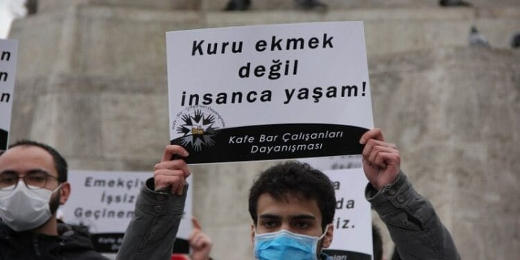 Gecinemiyoruz guvencemiz yok 722273