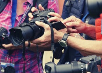 Gazeteci Maaslari almanyada amerikada scaled 1 scaled