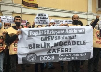 photo6051124864821082375