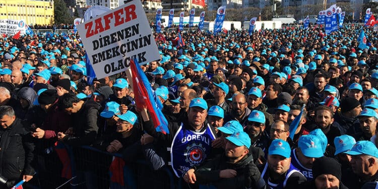1579442186109 turk metal sendikasi baskani kavlak hakkimizi alana kadar durmayacagiz 6422 dhaphoto 2