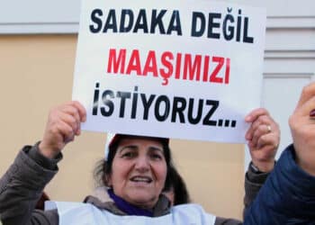 turkiyede kadin yoksullugu gercegi kapitalizmin var ettigini siyasal islam derinlestiriyor 0 SBXV