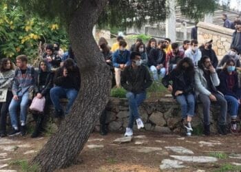 akdeniz universitesi nde ekonomik kriz forumu duzenleyen ogrencilere sorusturma 963260 5