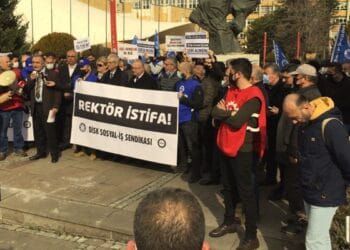 hacettepe iscileri atilan isciler geri alinsin 984077 5