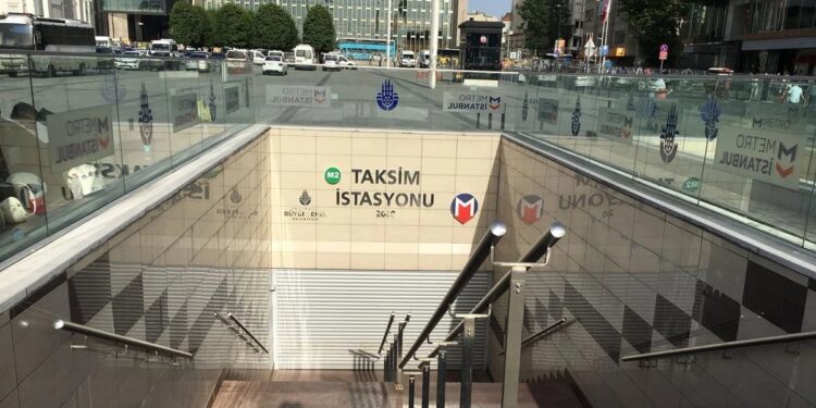 Metro Taksim İstasyonu e1646723629513